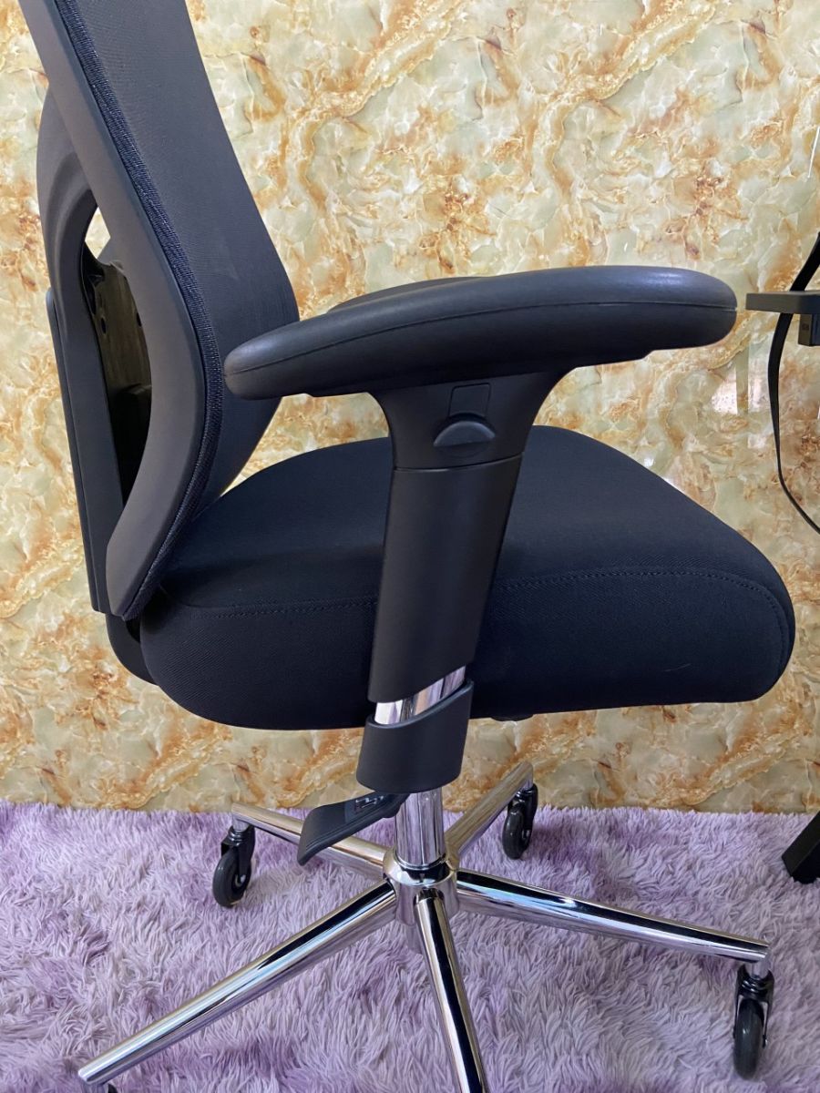 Ghế công thái học mới PT1098