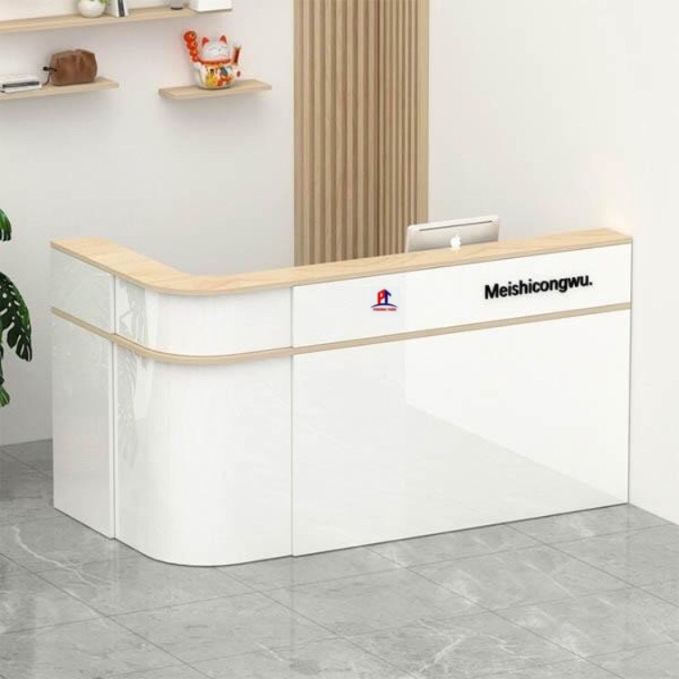 Quầy lễ tân văn phòng PT