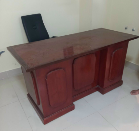 Bàn Giám Đốc PT106