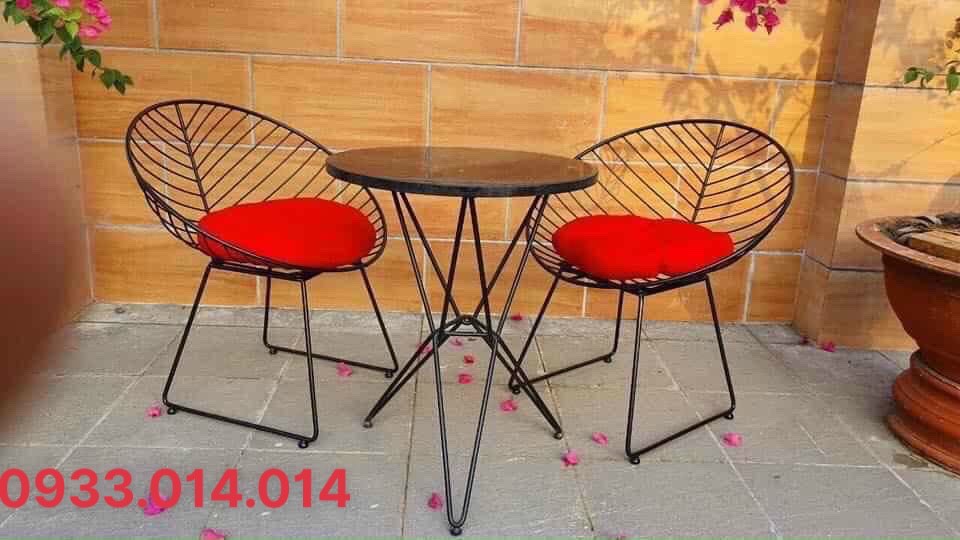 ghế sắt nón cafe PT031