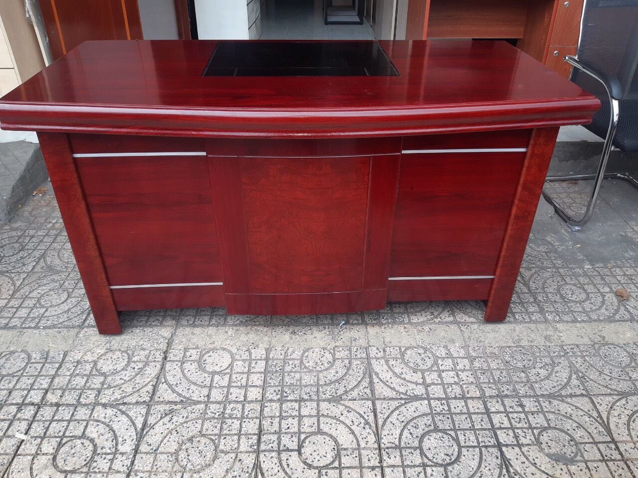 Bàn giám đốc PT014