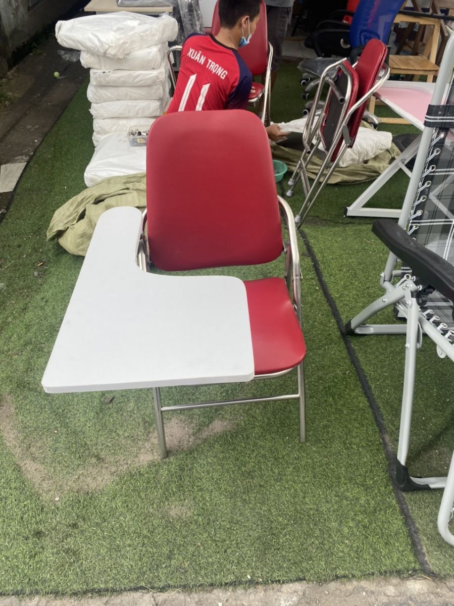 Ghế xếp liền bàn SV