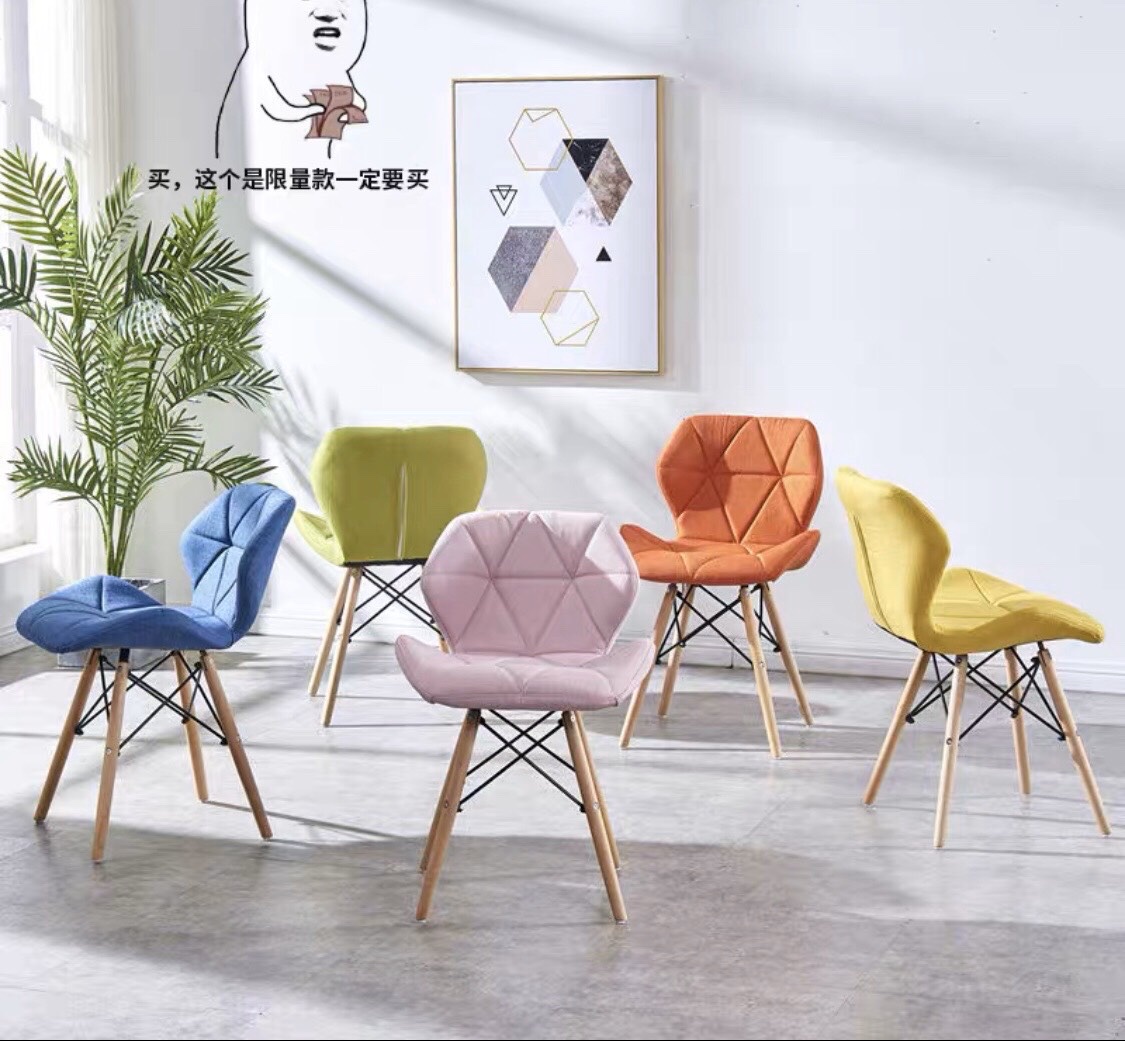 ghế nhựa eames cánh bướm