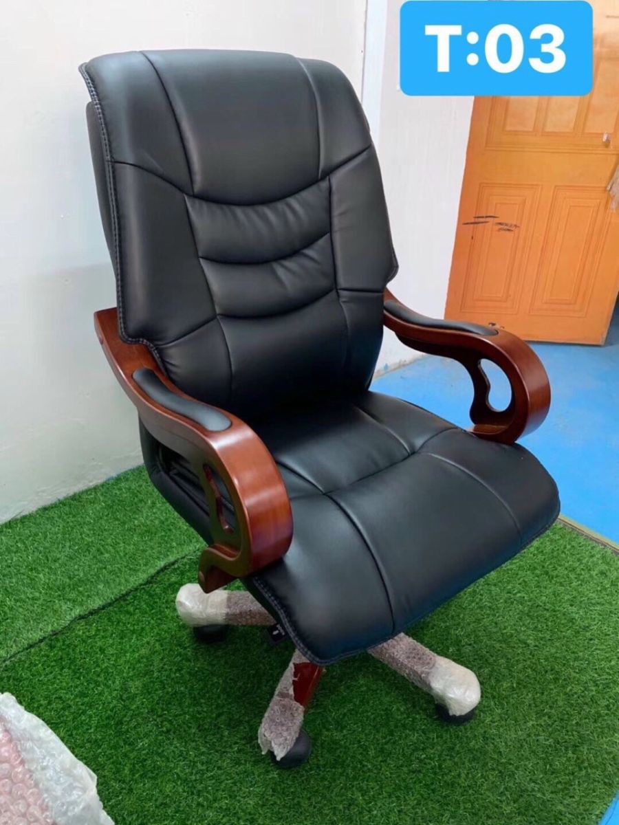 Ghế giám đốc T03