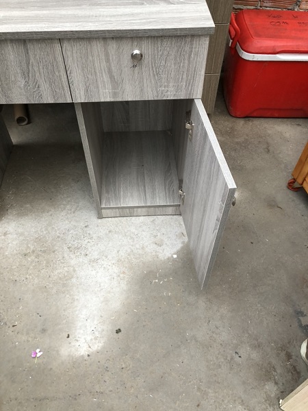 Thanh Lý Bàn Học Sinh Có Kệ Sách Mới 95%