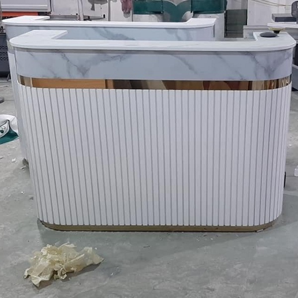 Bàn lễ tân spa bo cong  PT1004