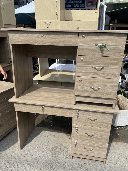 Bàn nhân viên 4 ngăn PT036