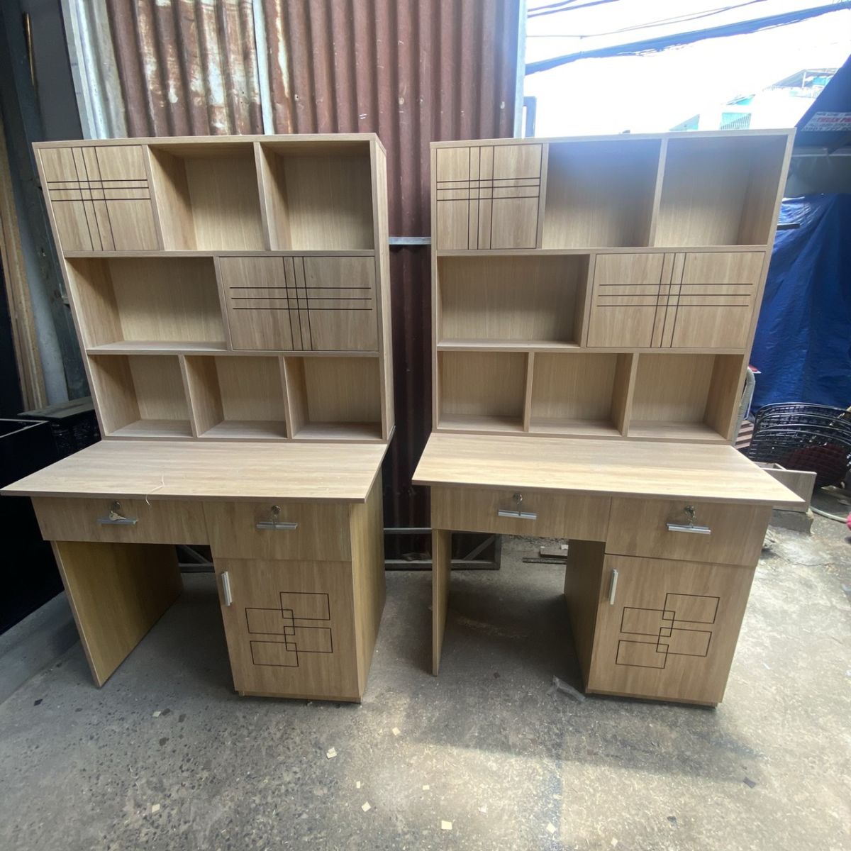 BÀN HỌC , BÀN LÀM VIỆC CÓ KỆ