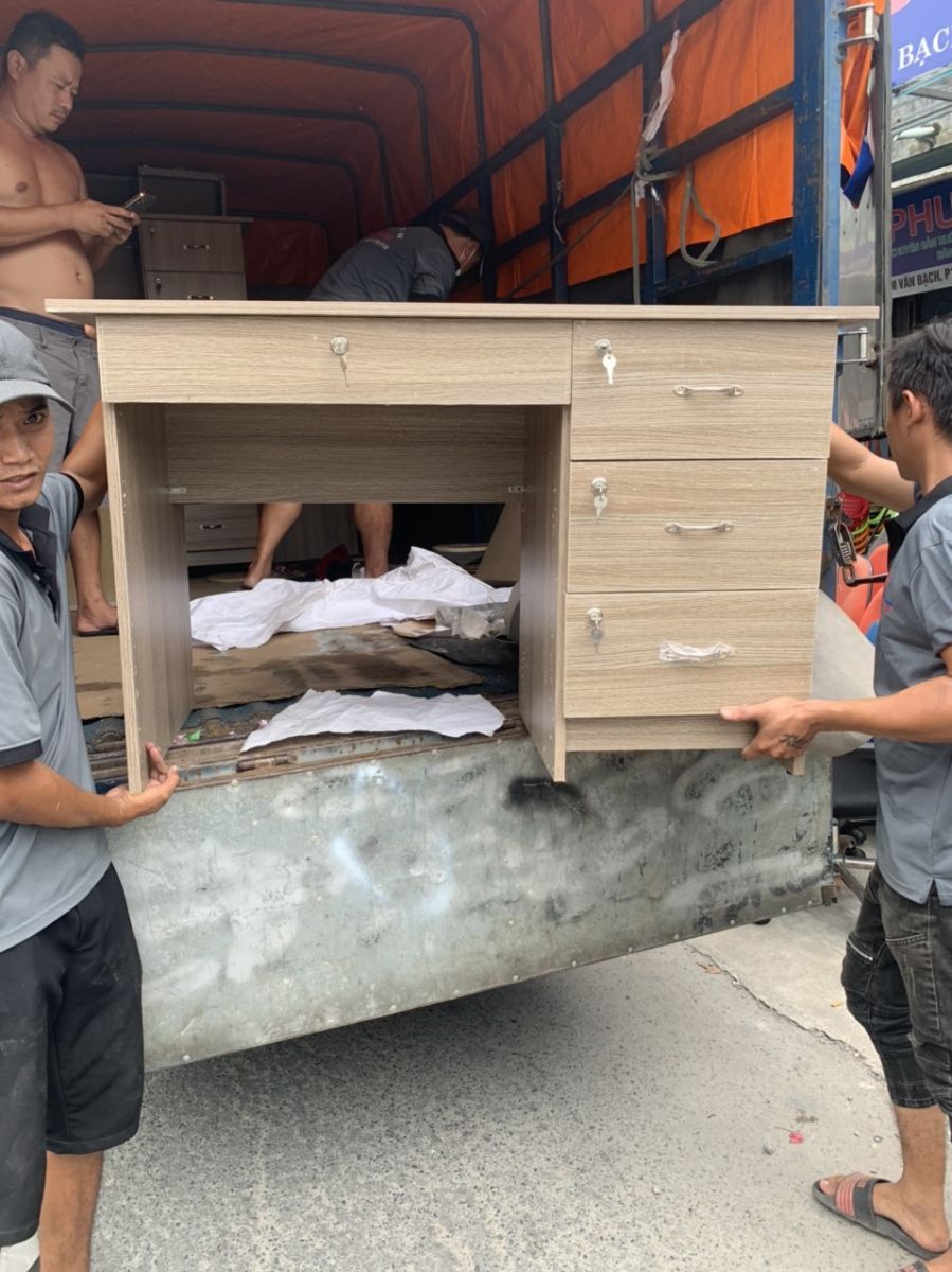 BÀN NHÂN VIÊN 4 HỘC 6X1M2