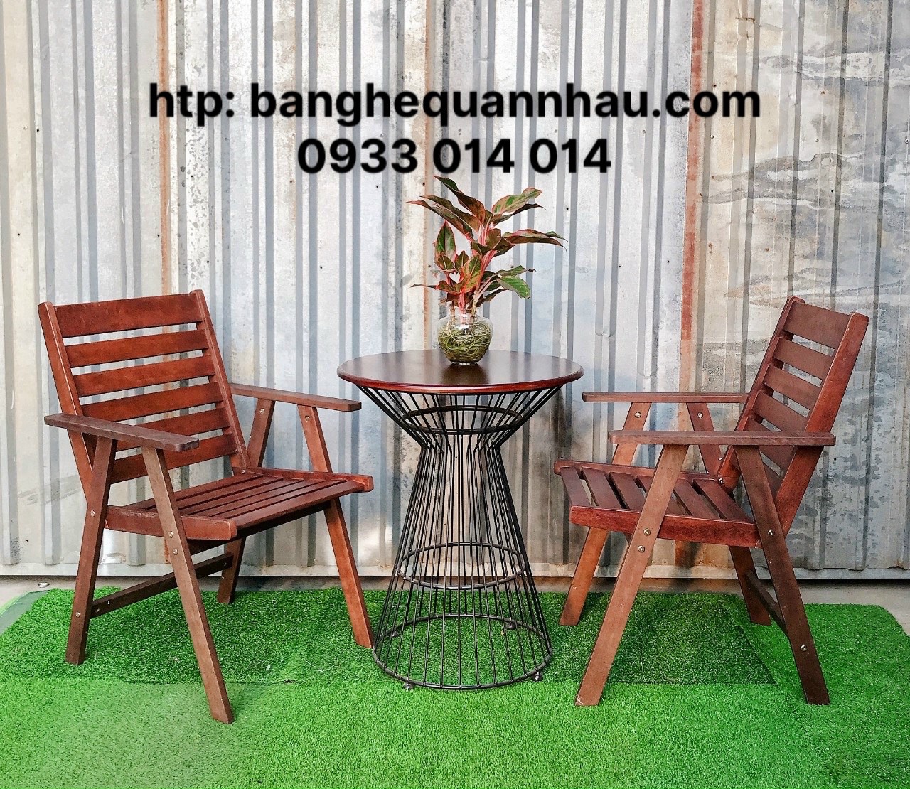 BỘ BÀN 2 GHẾ GỖ CAFE SÂN VƯỜN