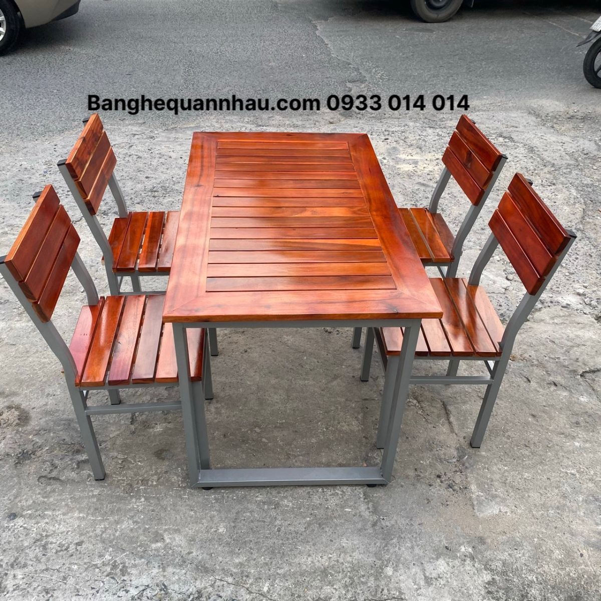 Bàn ghế quán ăn, quán nhậu, khung sắt mặt gỗ tràm xà cừ