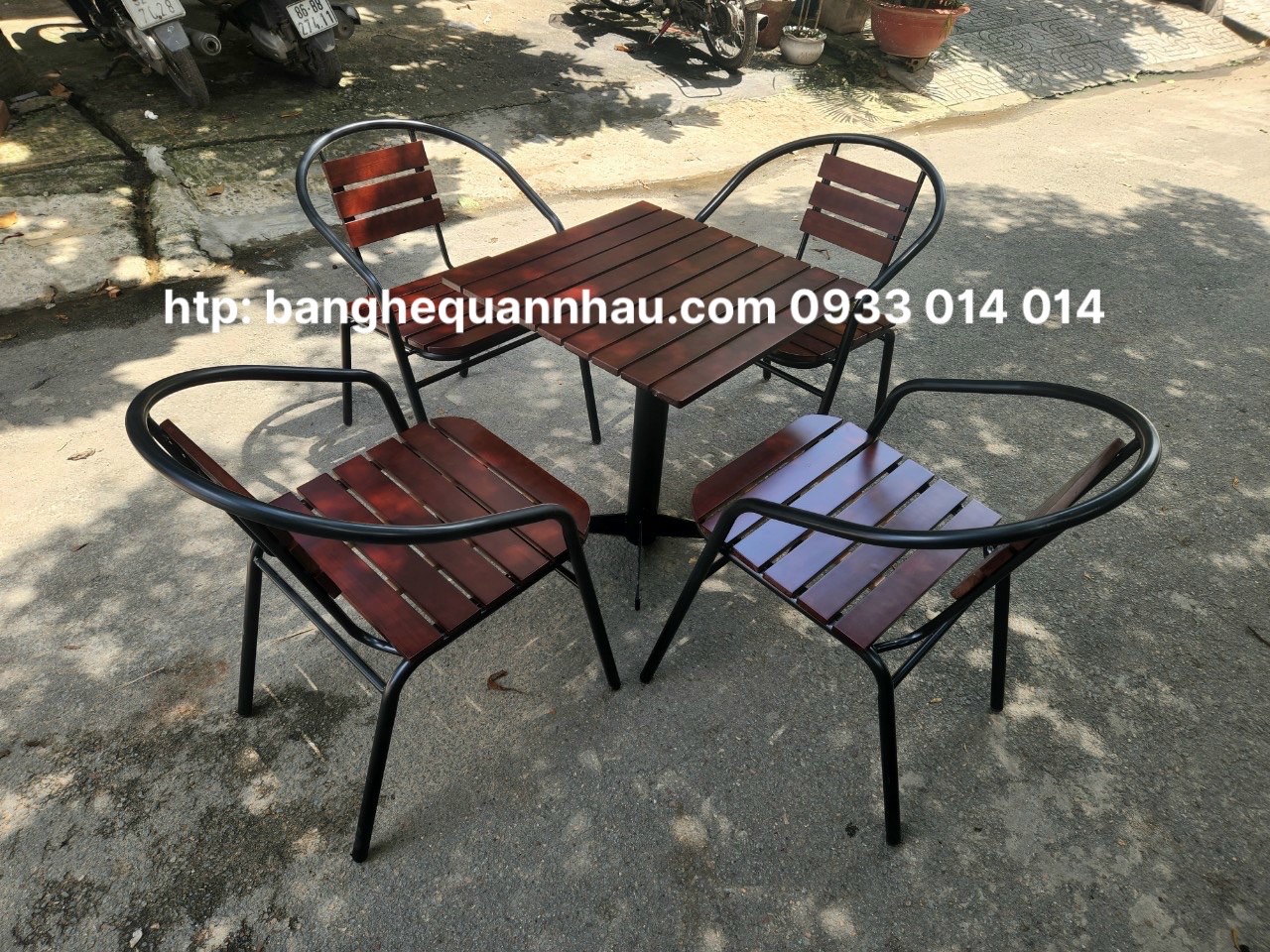 BỘ BÀN CAFE COKA KHUNG SẮT MẶT GỖ