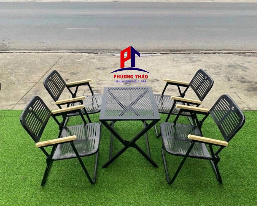 BỘ BÀN GHẾ SẮT LA CAFE CÓ TAY PT 2024