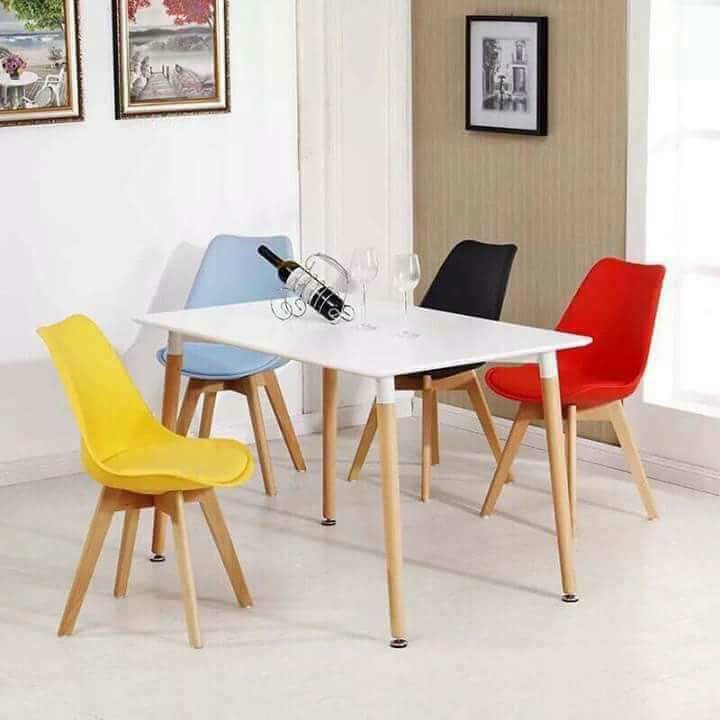 Bộ bàn ăn easm nệm PT839