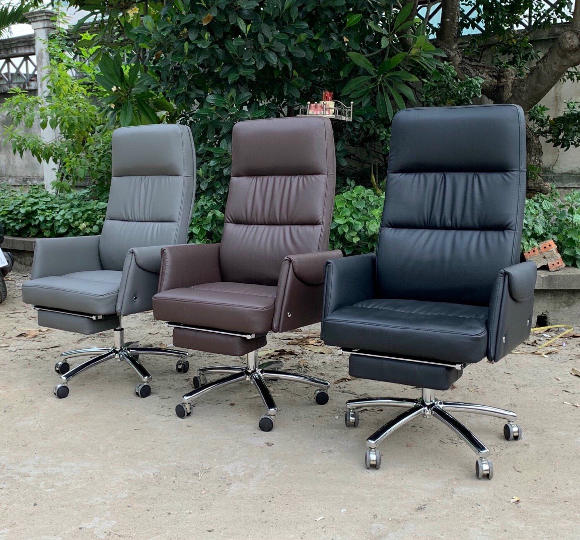 GHẾ GIÁM ĐỐC DA CÓ GÁC CHÂN NHẬP KHẨU PT 347