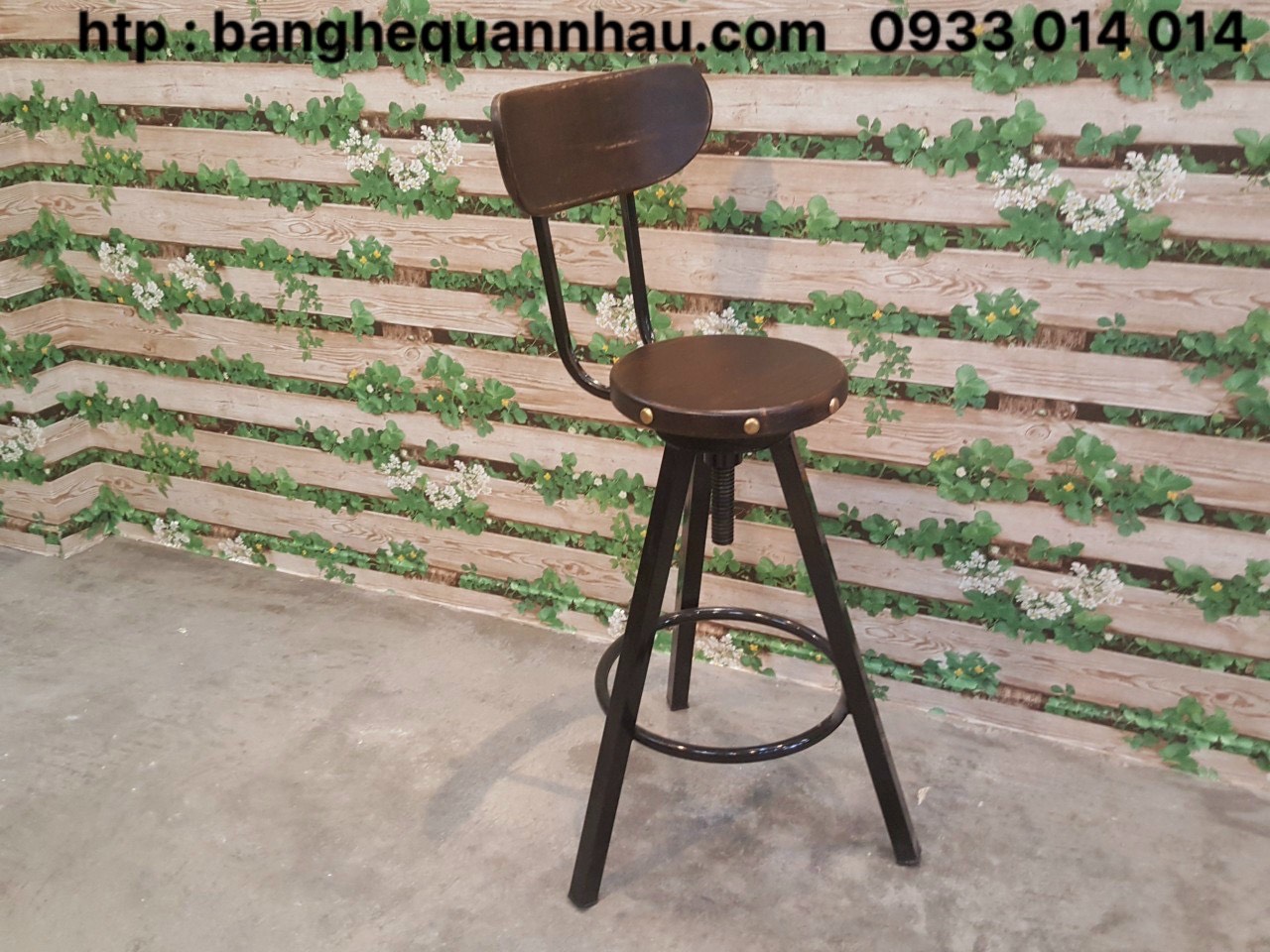 Ghế bar  xoay có lưng tựa pt 1987