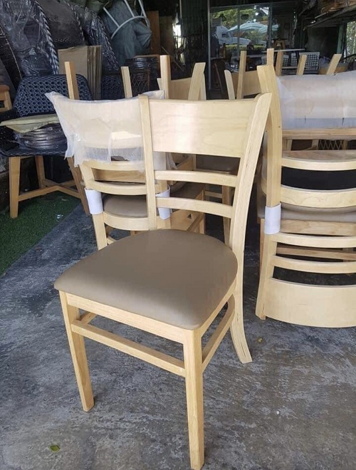 ghế cabin sơn tự nhiên, bọc nệm PT01