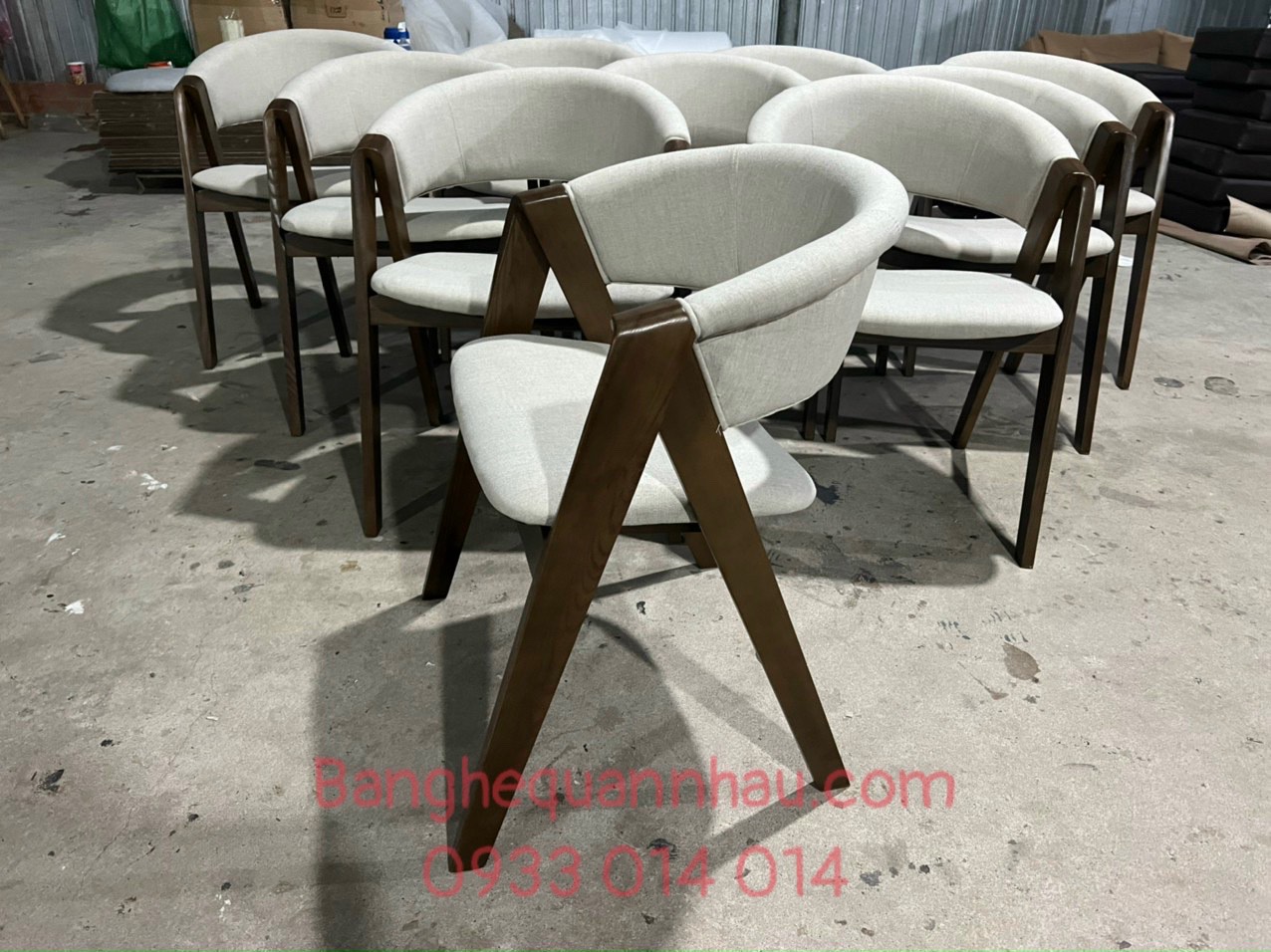 GHẾ CAFE GỖ  ASH  SHELTON BỌC VẢI PT 191