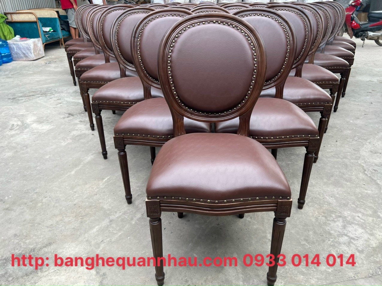 Ghế Gỗ Cafe  Louis Bọc Niệm