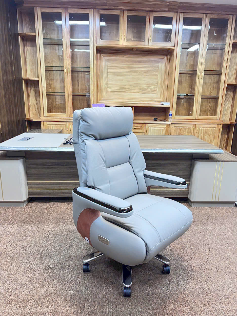 GHẾ GIÁM ĐỐC DA THẬT CAO CẤP T04