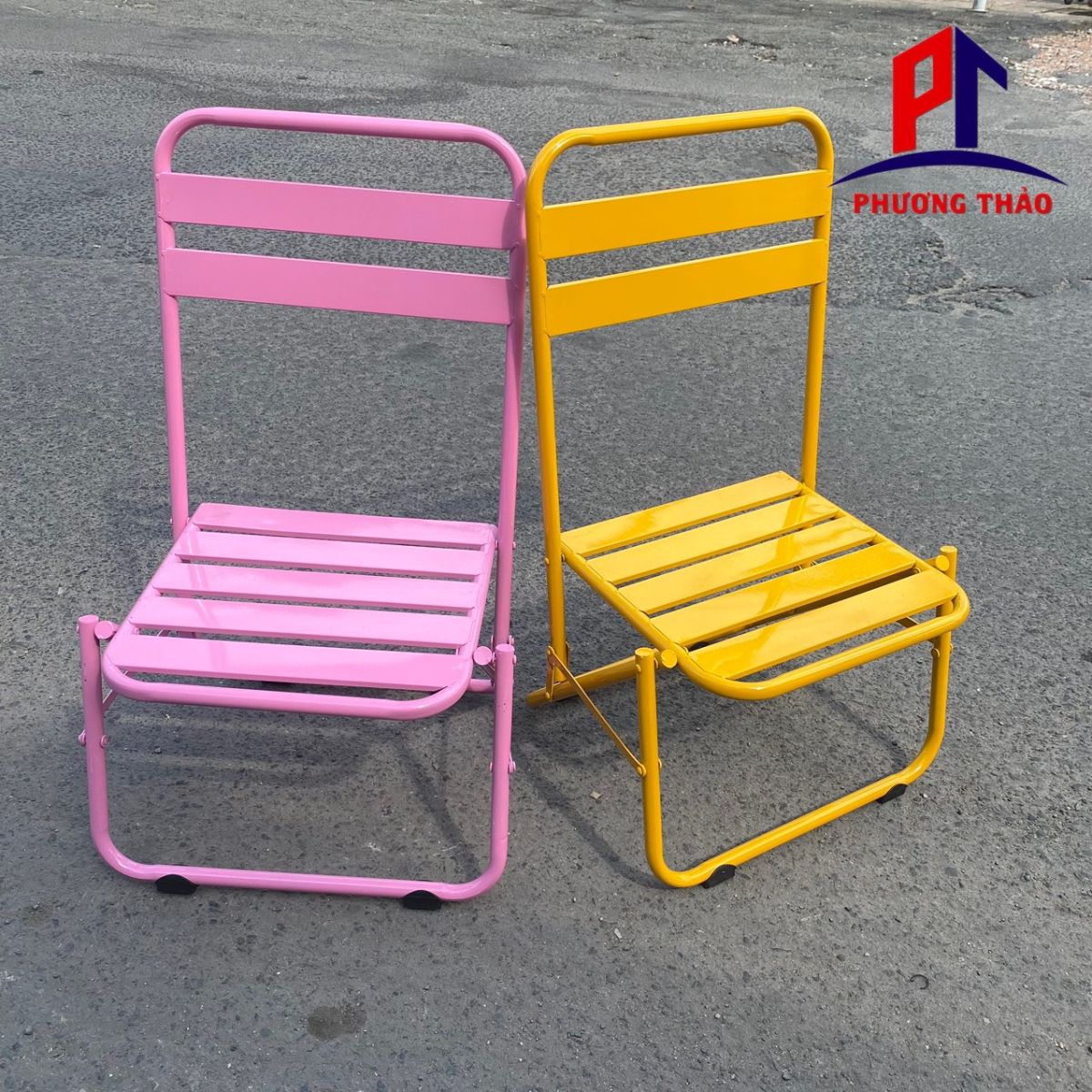 Ghế xếp lá cafe khung sắt