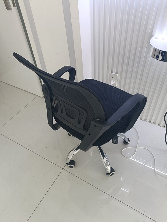 Thanh Lý Ghế Xoay Văn Phòng PT806 còn mới 95% Giá rẻ Hết hàng