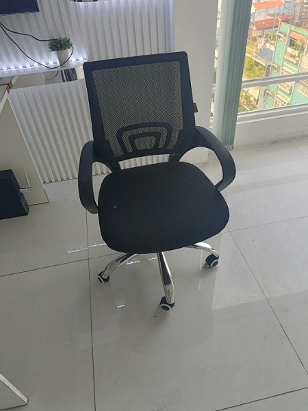 Thanh Lý Ghế Xoay Văn Phòng PT806 còn mới 95% Giá rẻ Hết hàng