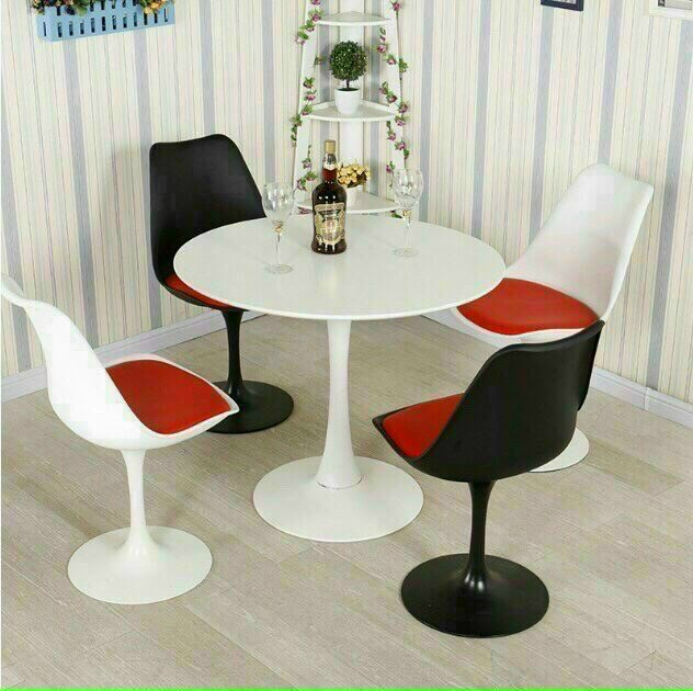 bộ bàn ghế tulip nhập khẩu