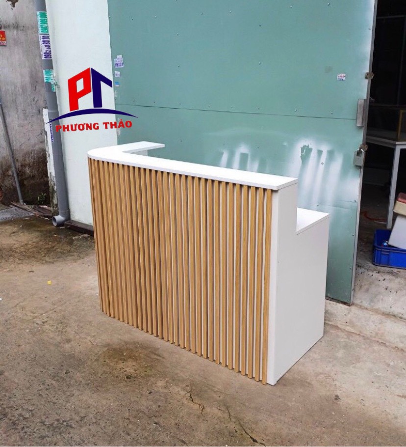 Quầy lễ tân 1m6