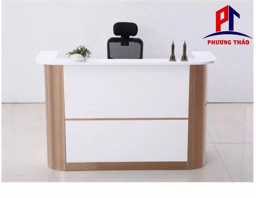 Quầy lễ tân viền inox cao cấp
