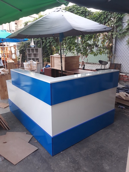 QUẦY LỄ TÂN QLTPT004