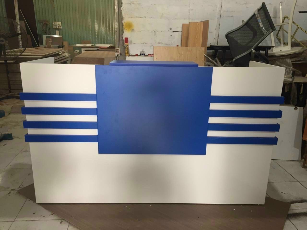 QUẦY LỄ TÂN QLTPT004