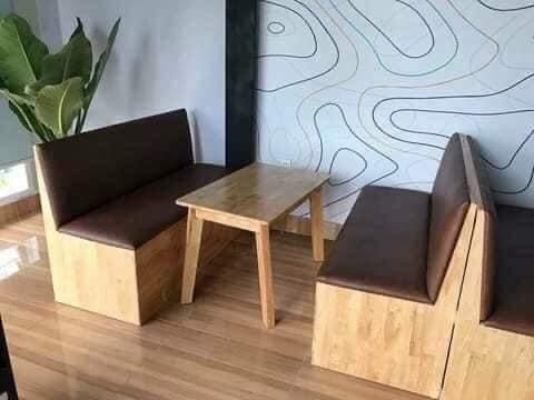 sofa băng dựa tường cafe