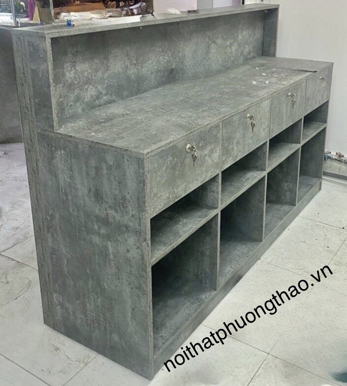 Quầy lễ tân gỗ công nghiệp giả đá cao cấp, chuyên nghiệp. QLTPT 003