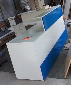 QUẦY LỄ TÂN QLTPT004