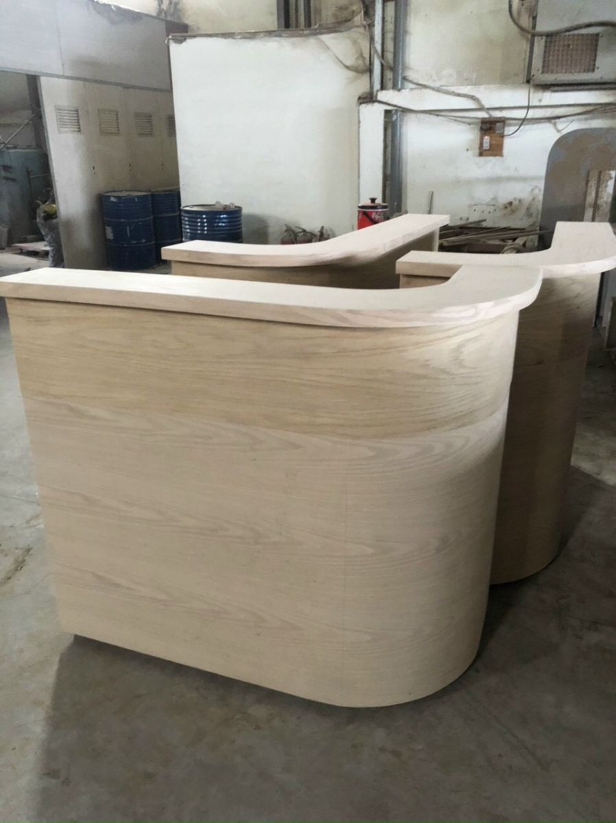 Bàn lễ tân spa bo cong  PT1004