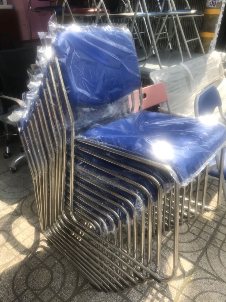 ghế chân quỳ khung inox mặt nệm PT1045